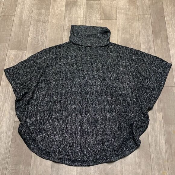 NWOT Chico’s Metallic Silver/Black Turtleneck Pullover Poncho Sweater - Picture 2 of 7